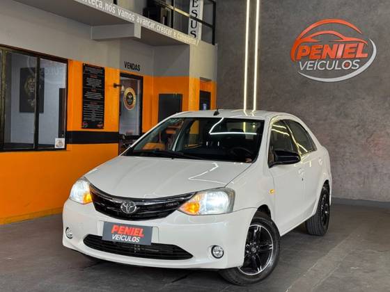 TOYOTA ETIOS 1.5 X SEDAN 16V FLEX 4P AUTOMÁTICO